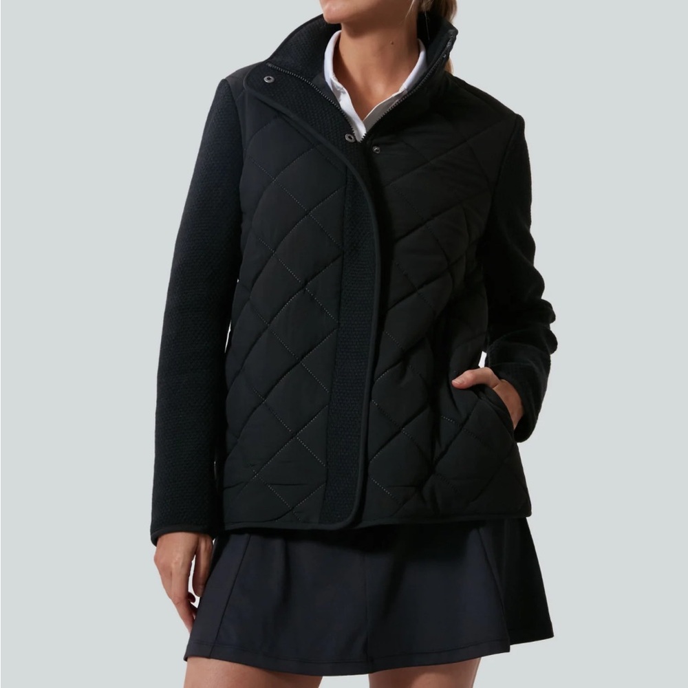 TNUCK SPORT

Black Quilted Evonne Jacket